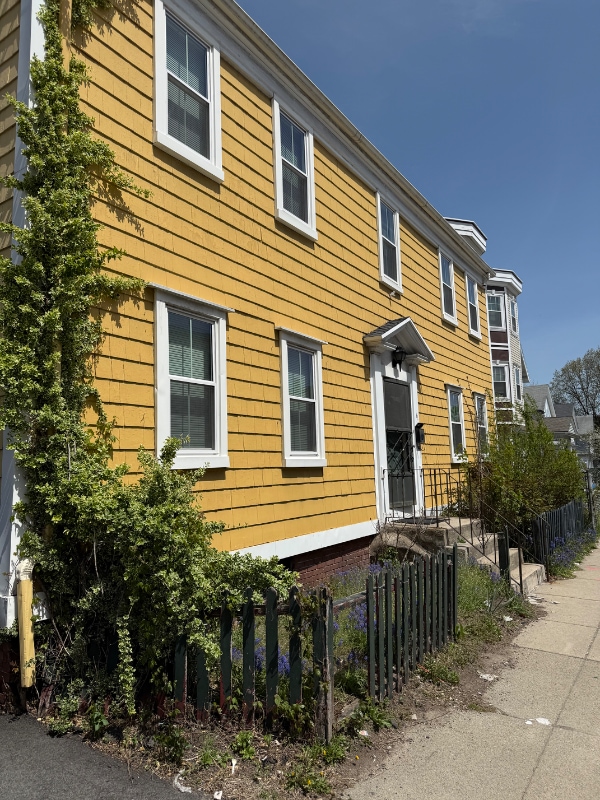 Building Photo - 6 Parkman St
