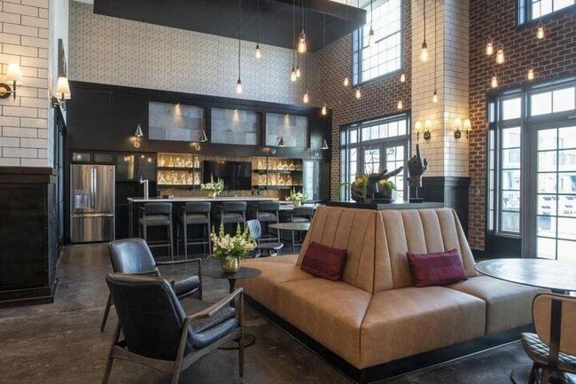 Foto del edificio - 128 Columbus St