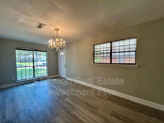 Foto del edificio - 317 Oregon Ave