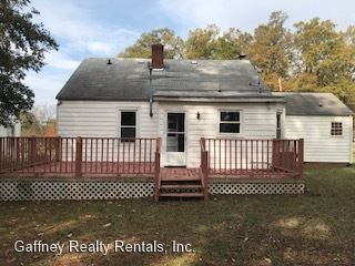Building Photo - 4 br, 3 bath House - 803 S. Limestone Street