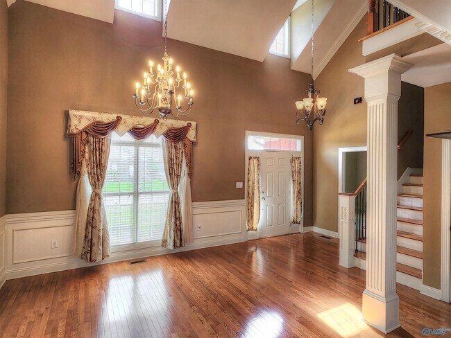 Foto del edificio - 117 Shadow Pointe Cir