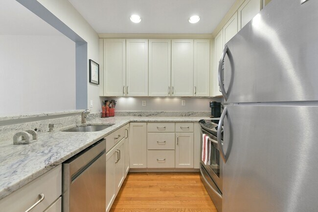 Foto del edificio - 1241-1255-1255 Adams St