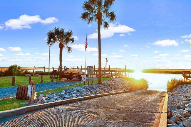 Foto del edificio - Waterfront Community in Richmond Hill!