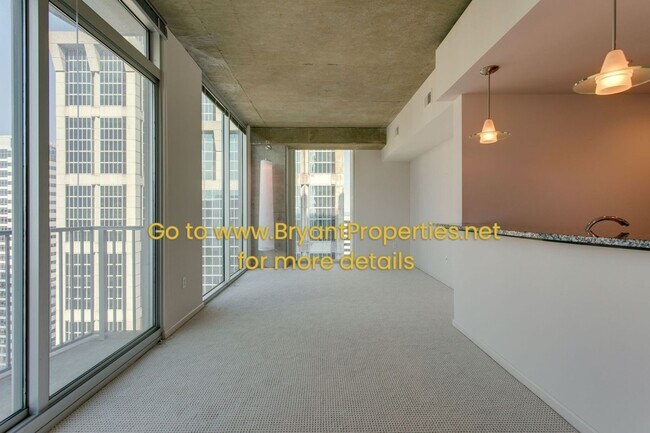 Foto del edificio - Nashville - Downtown 1-Bedroom Condo