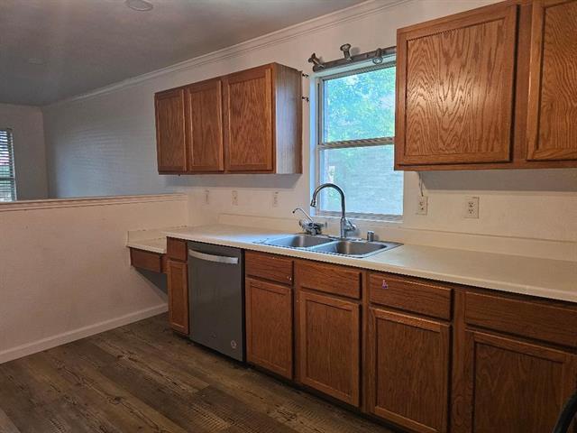 Foto del edificio - 2705 Cedar Crest Dr