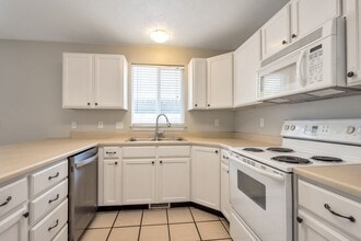 Building Photo - 1338 S 1440 E