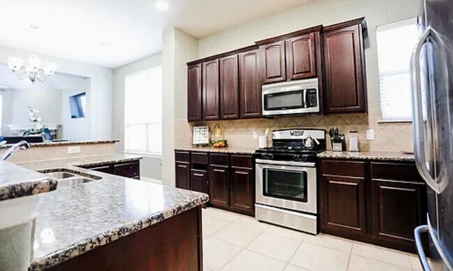 Foto del edificio - 1733 Rosson Rd