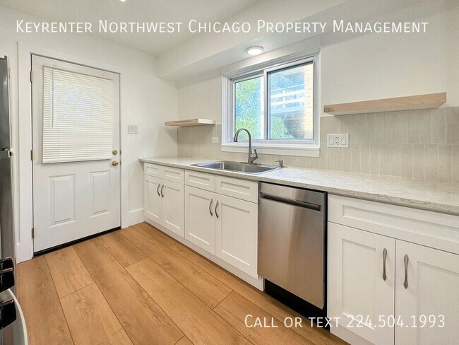 Foto del edificio - 332 N Smith St