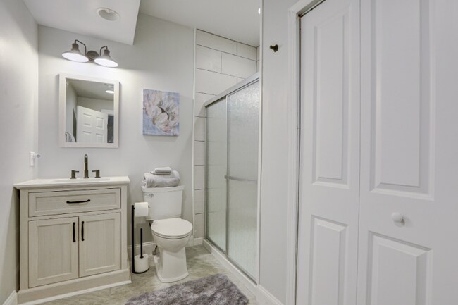 Foto del edificio - 194 Christina Landing Dr