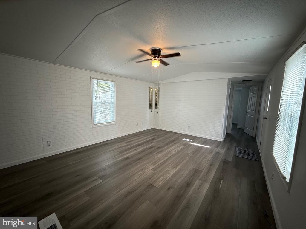 Primary Photo - 149 Gregory Pl