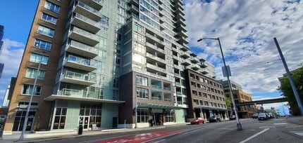 Building Photo - 583 Battery St