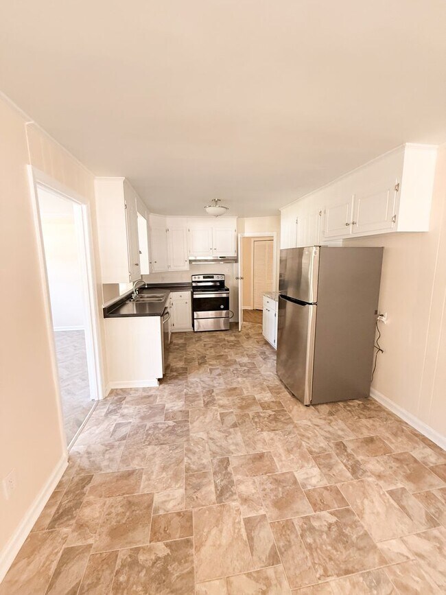 Foto del edificio - 908 E Park Ave