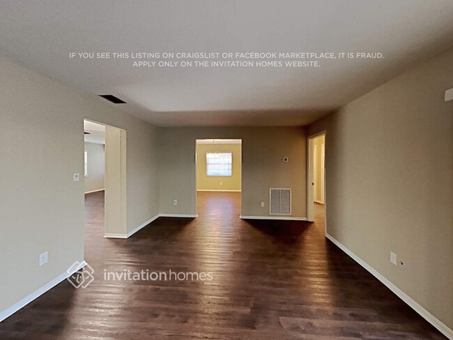 Foto del edificio - 23203 Lucerne Pl