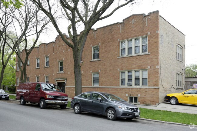 Building Photo - 2635-2637 W Arthur Ave