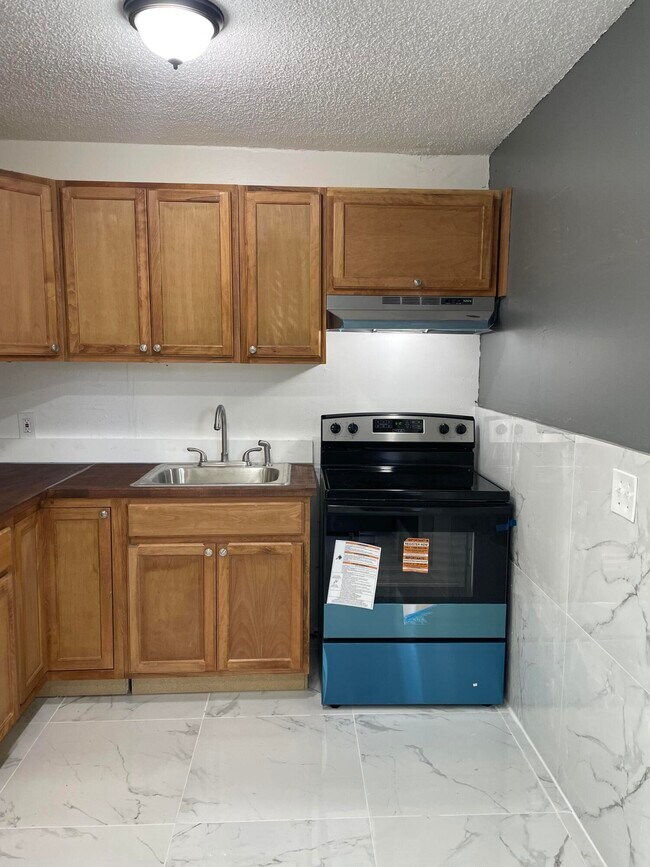 Foto del edificio - 8131 SW 6th St