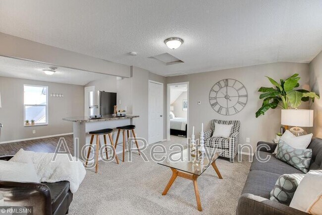 Foto del edificio - 2834 15th Ave S