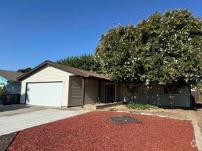 Building Photo - 9312 Moynello Ct