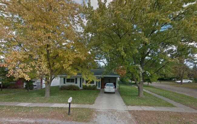 Vista a la calle, Country carretera privado - 42018 Firwood Dr