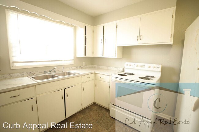 Foto del edificio - 2 br, 1 bath House - 351 CR 333 (Hasbrook Rd)