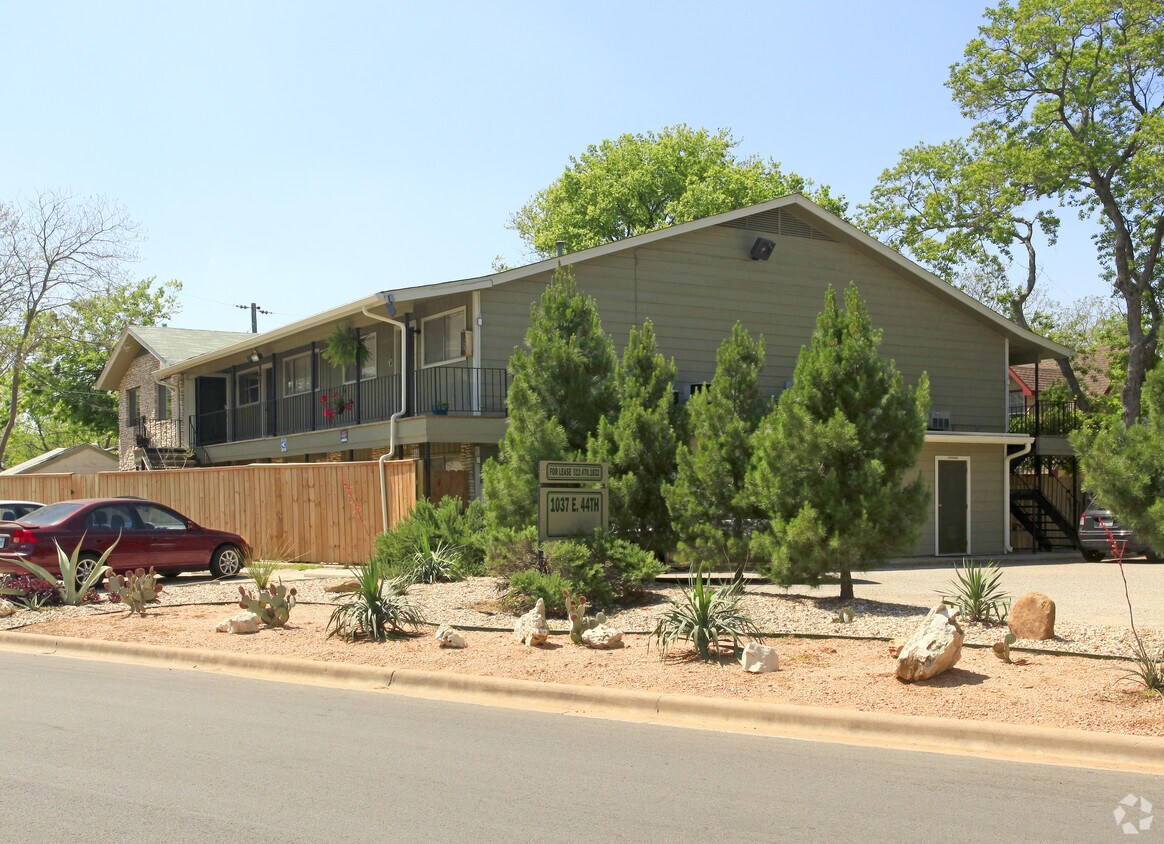 Building Photo - Mayfair Terrace Apartments
