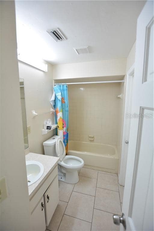 Building Photo - 7637 Coral Gables Dr