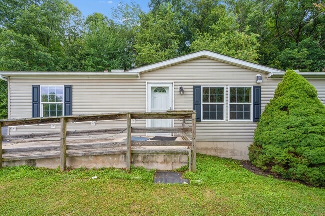 Building Photo - 12350 Jesse Smith Rd