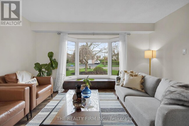 Building Photo - 87 Westwinds Dr