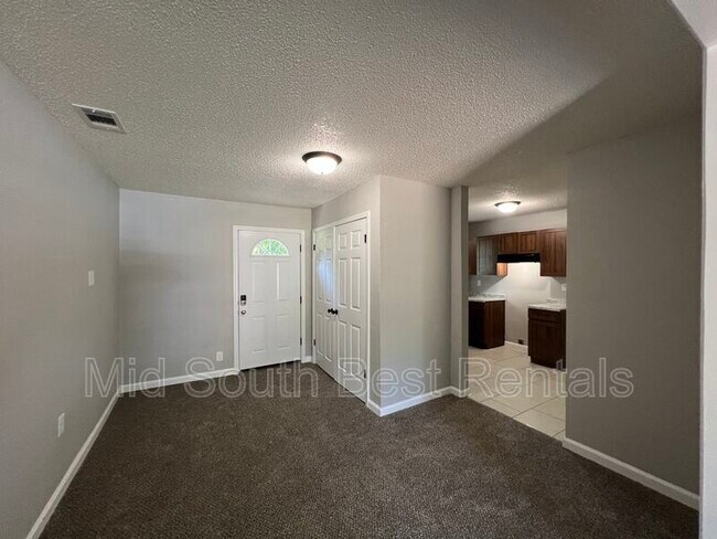 Building Photo - 5321 Beaverton Dr