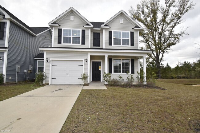 Building Photo - 3 br, 2.5 bath House - 245 McClellan Way