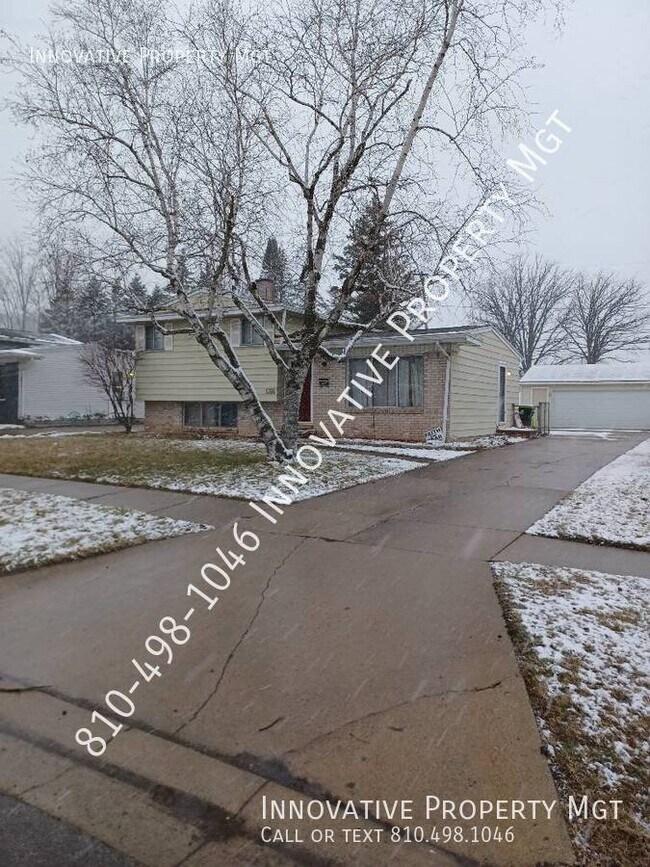 Foto del edificio - Tri-level Home in Swartz Creek! Schedule a...
