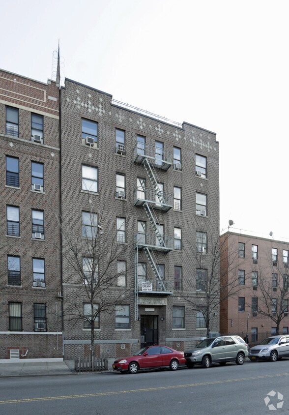 Foto del edificio - 1316 Morris Ave