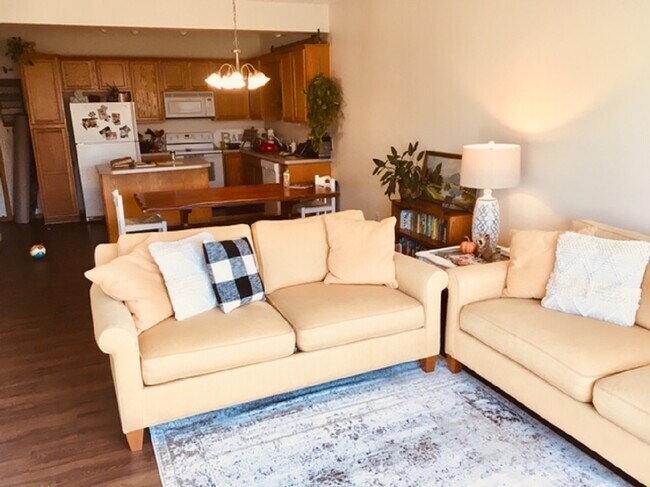Foto del edificio - 12178 Yancy St NE