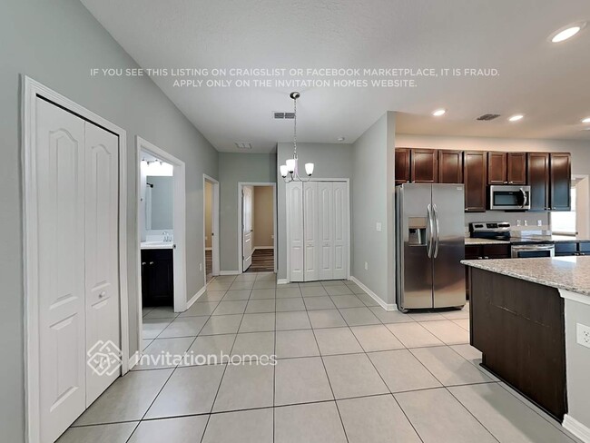 Building Photo - 4831 Reisswood Lp