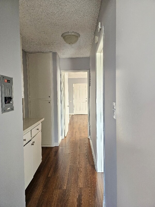 Foto del edificio - 20810 Amie Ave