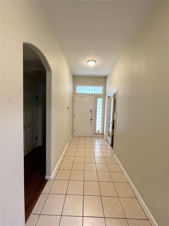 Building Photo - 1412 Firebush Dr