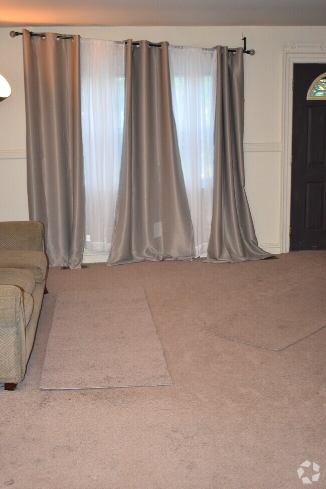 Main LineMontgomery Townhouses for Rent Villanova, PA 3 Townhouses