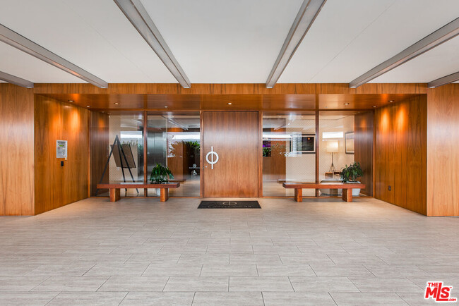 Foto del edificio - 3111 Vía Dolce