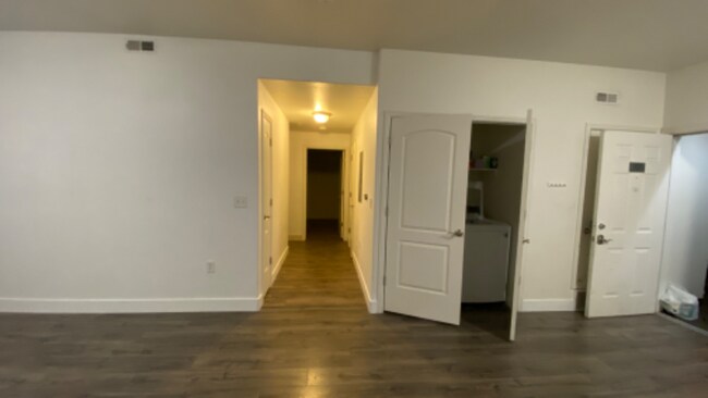 Building Photo - 3478 Cozy River Pl.