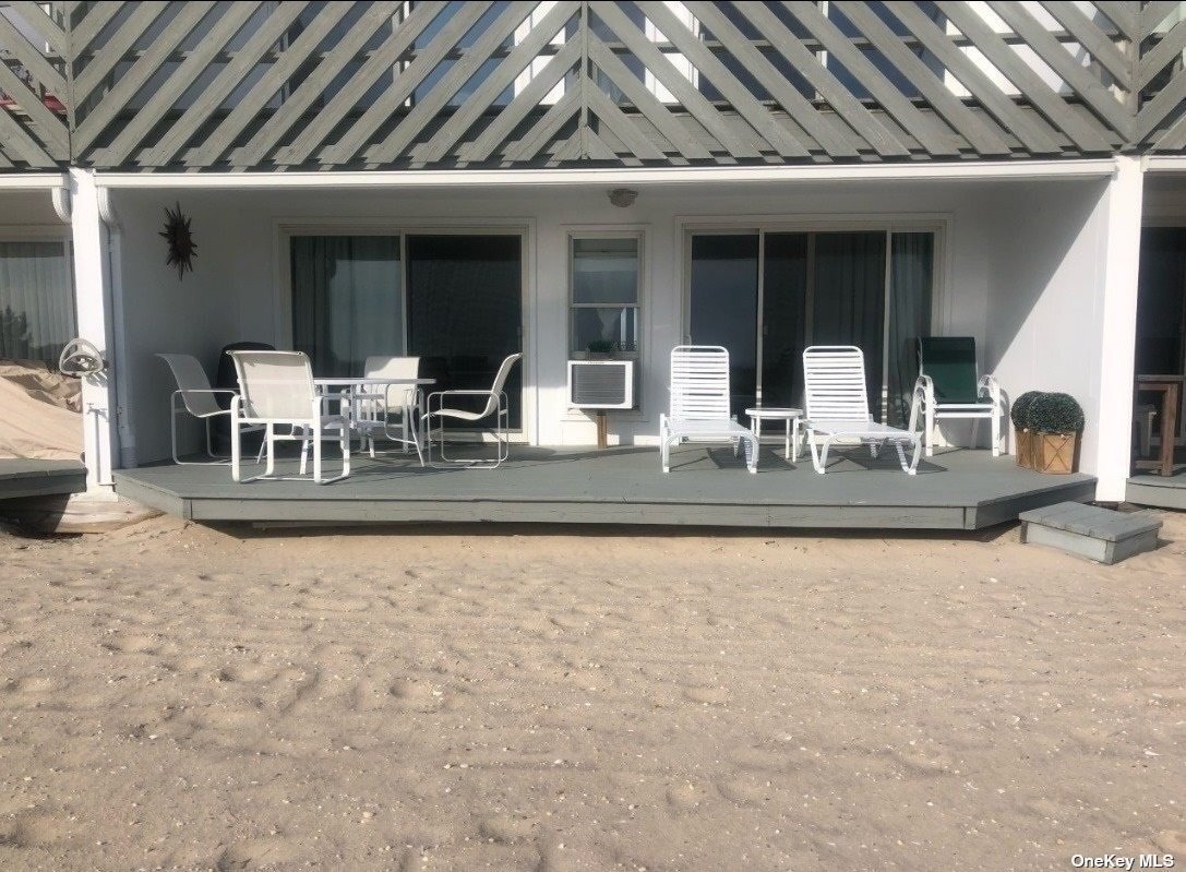 279 Dune Rd, Westhampton Beach, NY 11978 Condo for Rent in