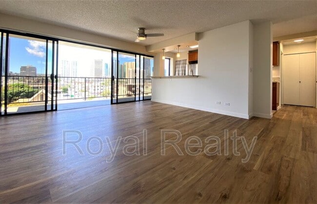 Foto del edificio - 907 Birch St