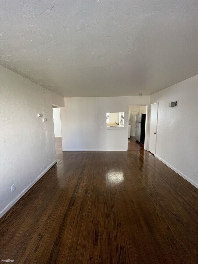 Building Photo - 2825 Vallecito Pl