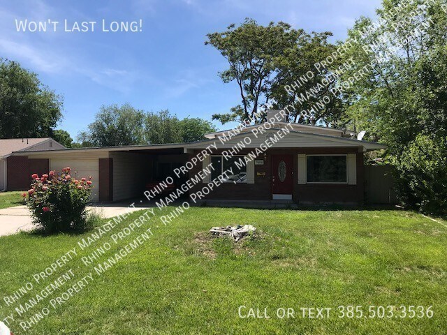 Primary Photo - Coming Soon! 3 Bedroom/2.5 Bathroom Home i...