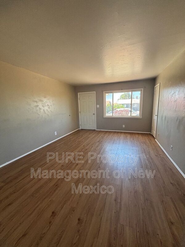 Foto del edificio - 2620 N Mossman Dr