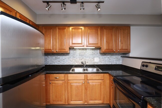 Foto del edificio - 4334 N Hazel St