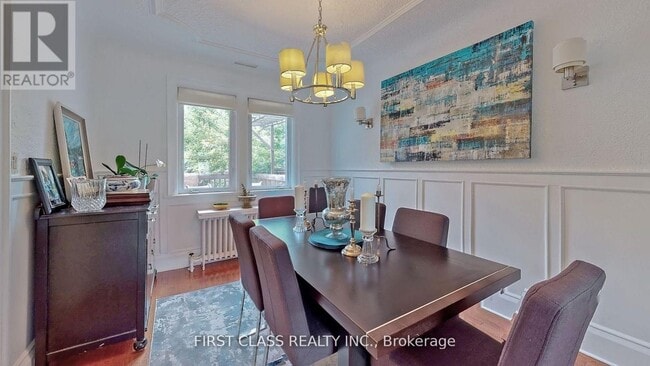 Building Photo - 203 Melrose Ave