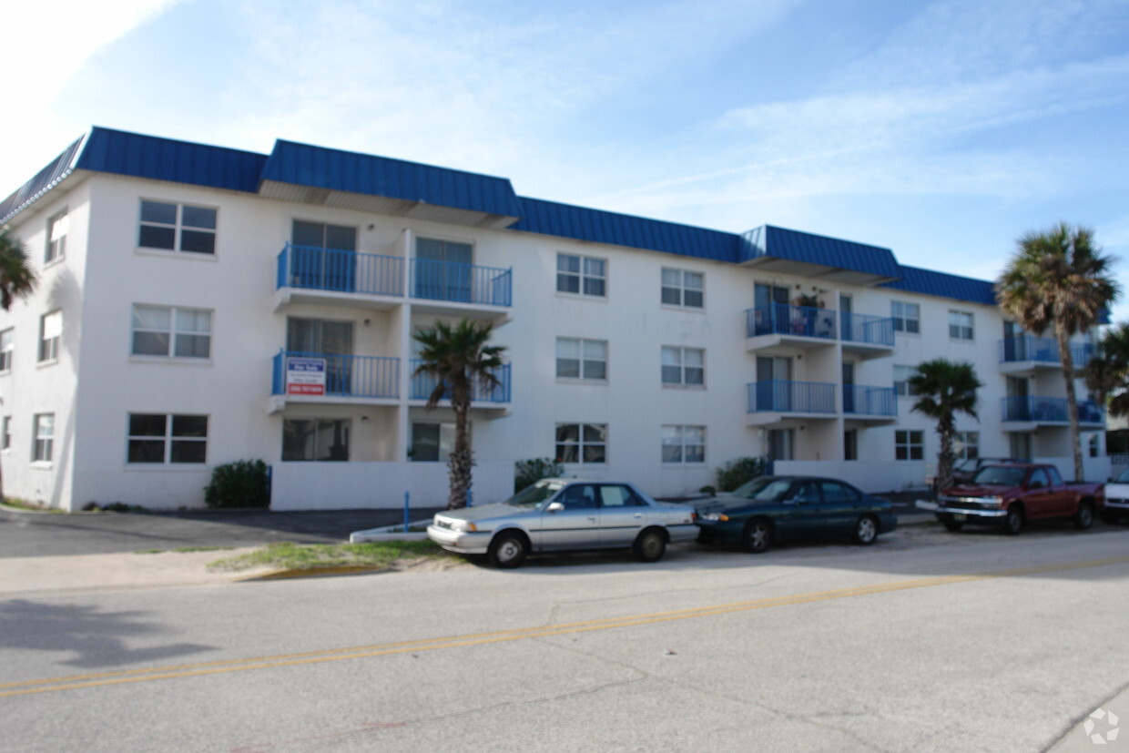 Building Photo - Ocean View Apartments