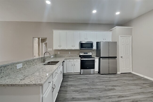 Foto del edificio - 3606 Chatwood Dr