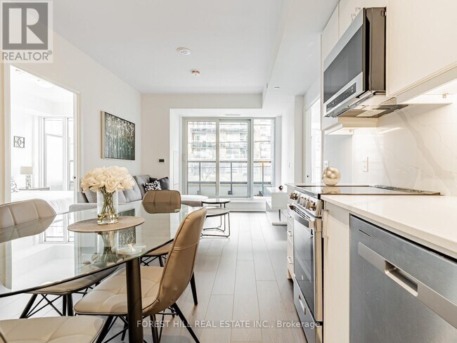 Photo du bâtiment - 700 Sheppard Ave W