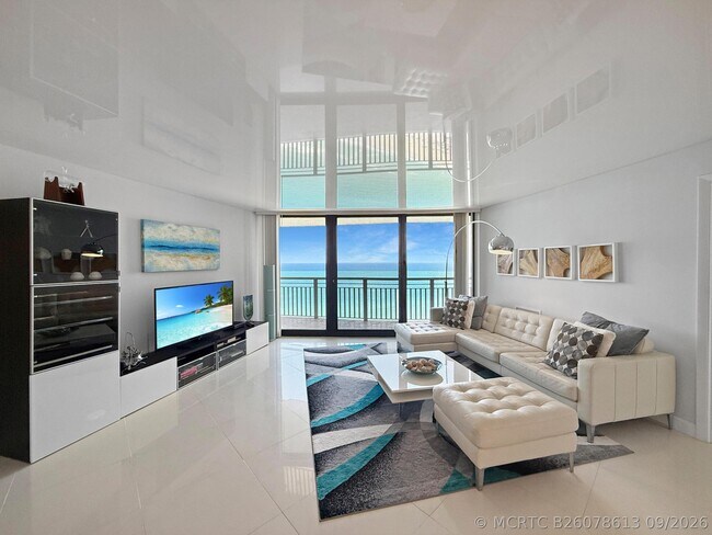 Foto del edificio - 3000 N Ocean Dr