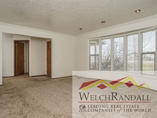 Building Photo - Your Ideal 4-Bed Layton Home - Style, Spac...